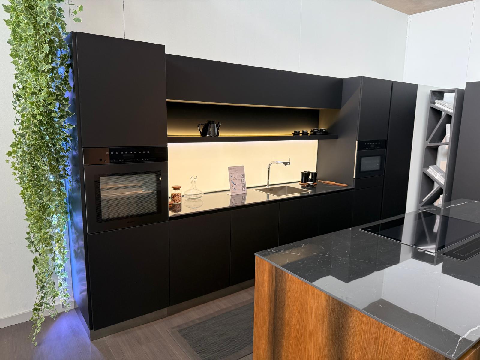 Cucina in Fenix Nero - immagine 2