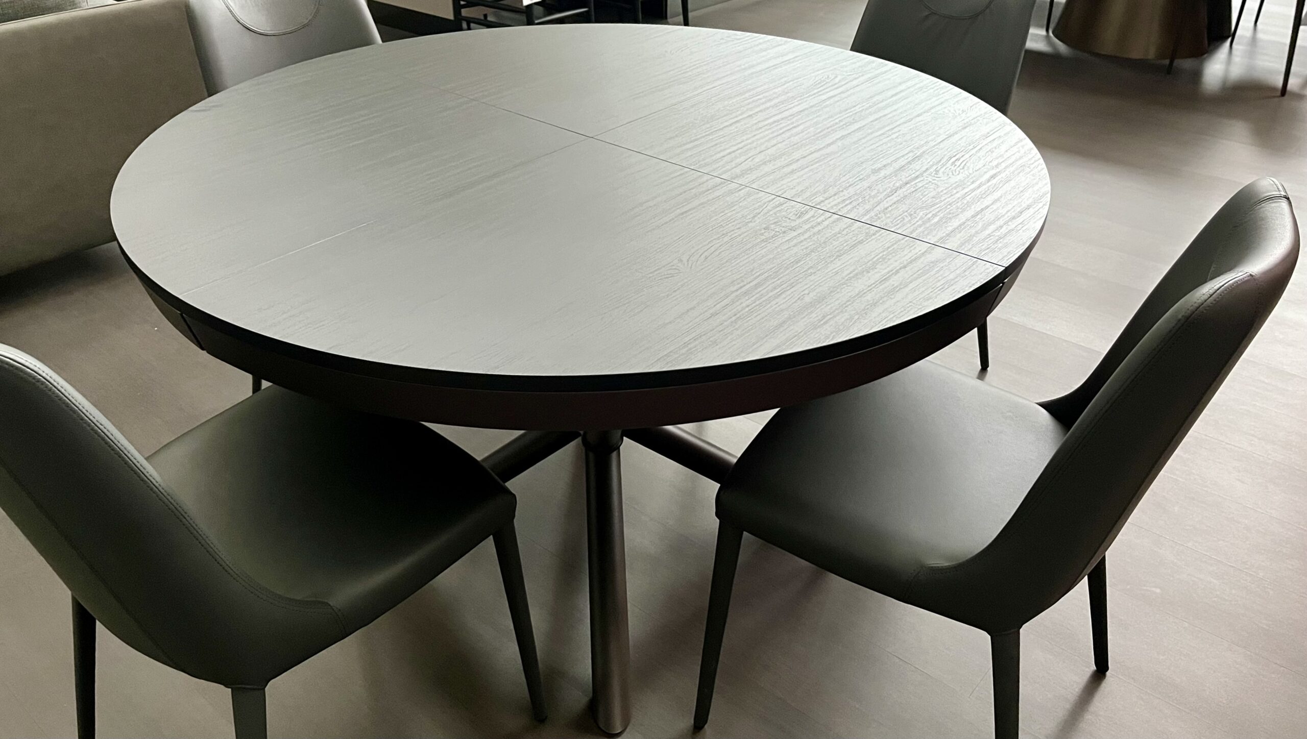 EasyLine Tavolo Allungabile Full Moon.